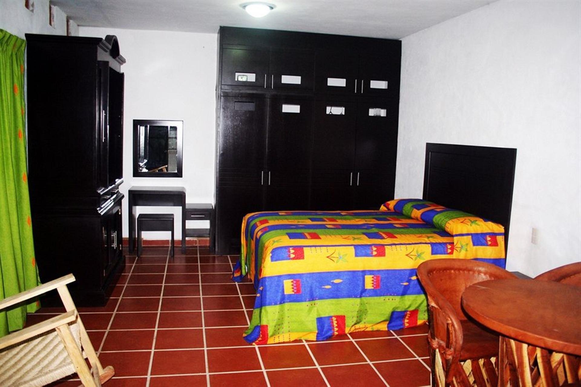 La Iguana Vallarta Lgbt Adults Only - Romantic Zone - Party Clubbing Street Puerto Vallarta Ngoại thất bức ảnh