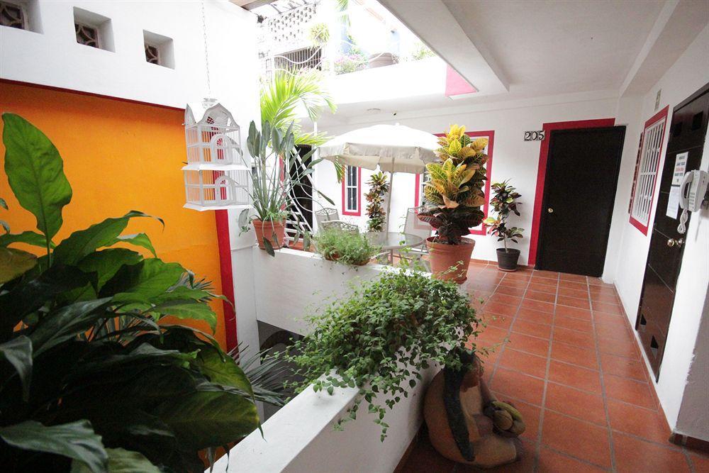 La Iguana Vallarta Lgbt Adults Only - Romantic Zone - Party Clubbing Street Puerto Vallarta Ngoại thất bức ảnh