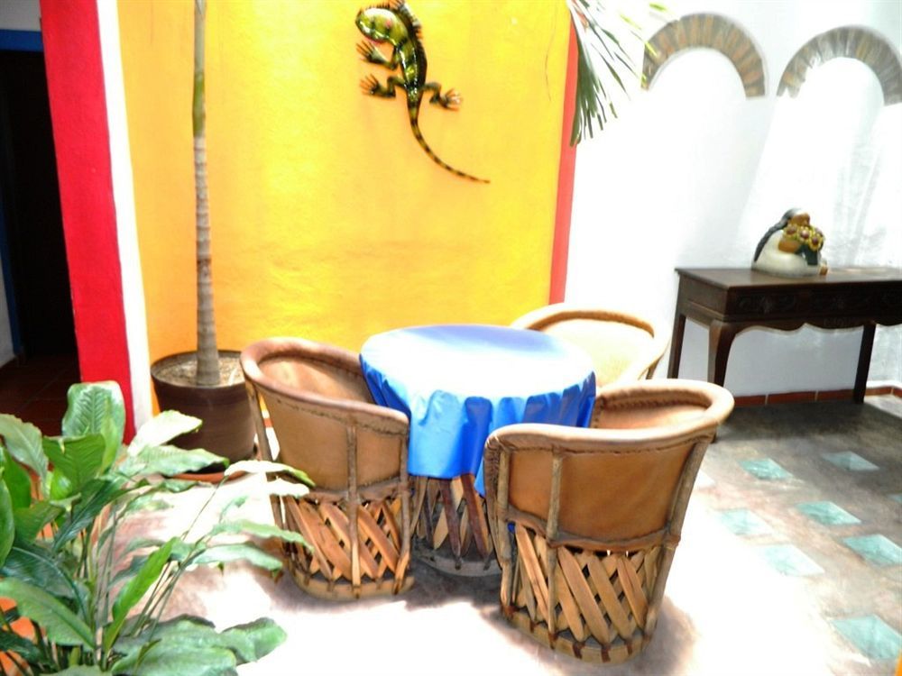 La Iguana Vallarta Lgbt Adults Only - Romantic Zone - Party Clubbing Street Puerto Vallarta Ngoại thất bức ảnh